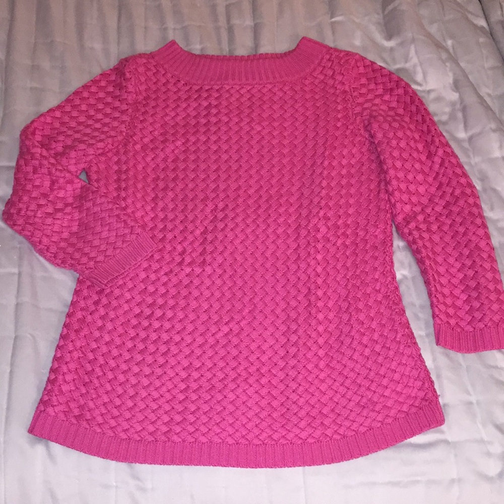 Hot pink crewneck knit sweater !